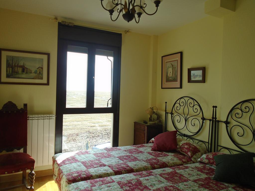 Albergue Victoria Cirueña Buitenkant foto