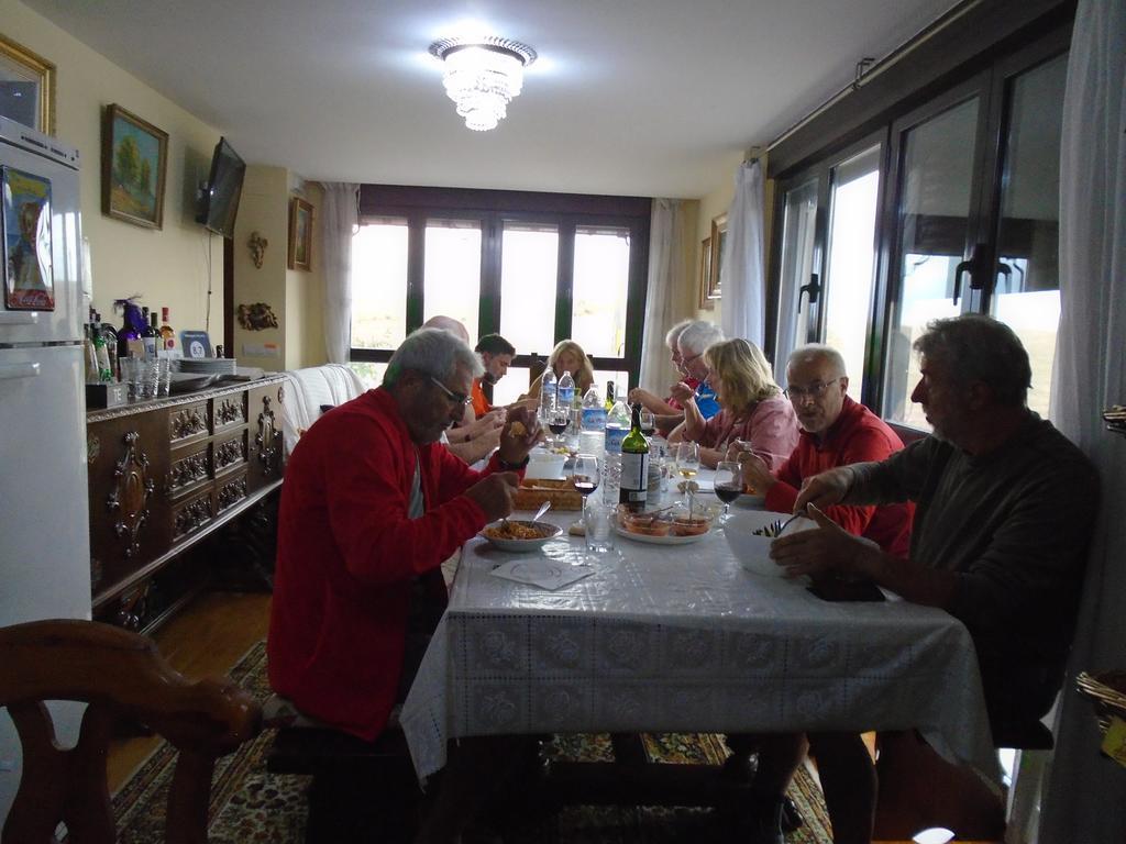 Albergue Victoria Cirueña Buitenkant foto